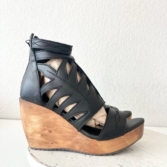 NEW Lane Boots BECCA Womens Black Wedges 8.5 Western Sandals Cowgirl Leather - Picture 2 of 11